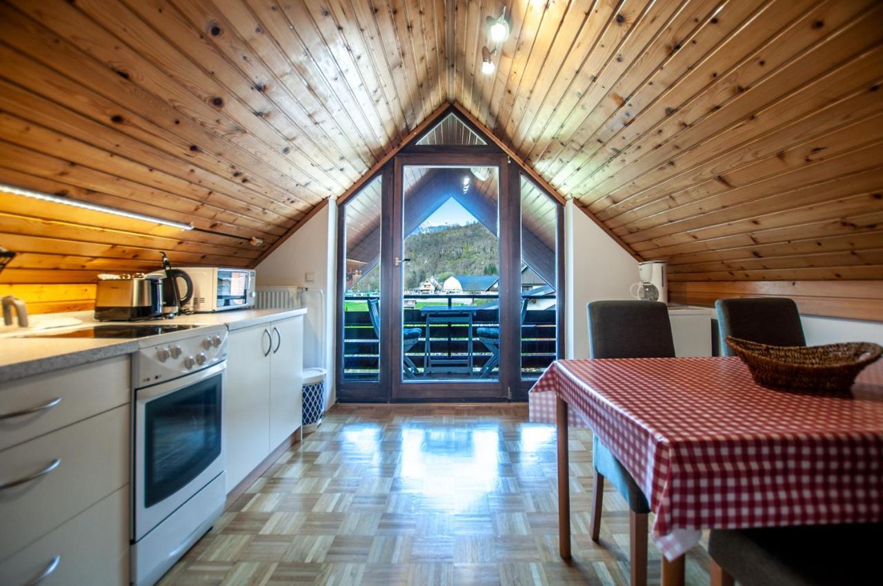 Guest House Alenka Bohinj Eksteriør billede